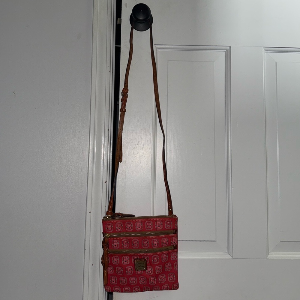 Dooney & Bourke Bag